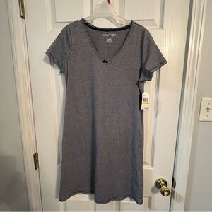 NWT Nautica Nightgown Women’s  Striped